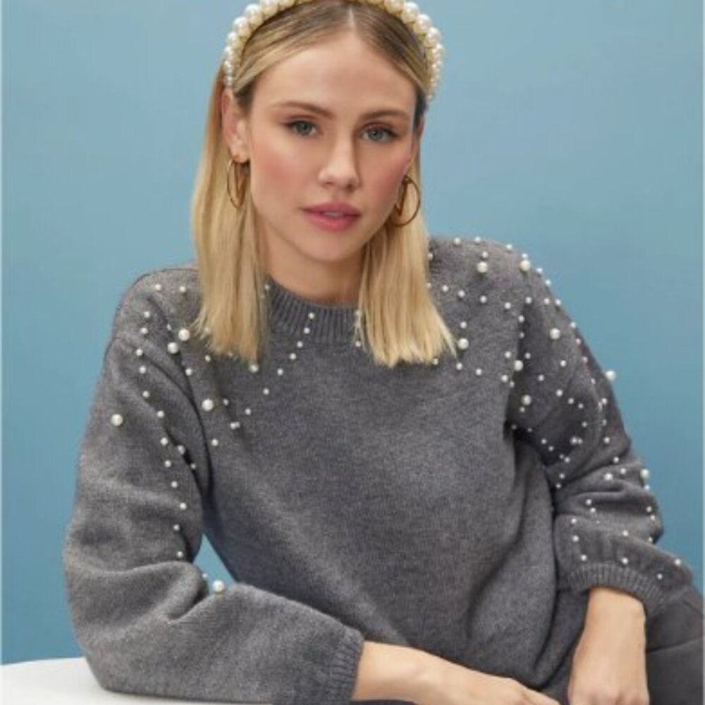 Claudette grey Sweater pearl embellishments along the neckl from VICI NWT